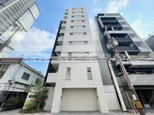 ウェルホームズ靭公園【4階】の外観