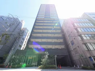 プレサンスタワー北浜【7階】の外観