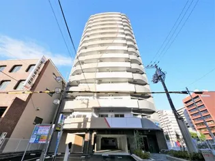 セレニテ難波プリエ【6階】の外観