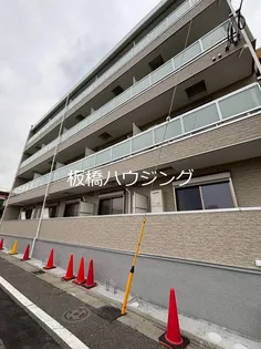 リブリ ヴェールの画像
