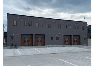 CREST COURTの画像