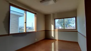 ハイツルピナス【203号室】の居間