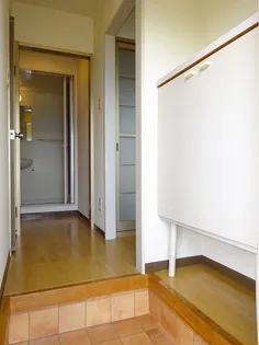 TM・ハイツ【1階】の玄関