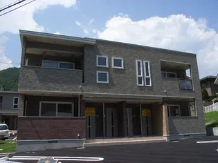 ガーデンハウス朝日山 A【1階】の外観