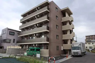 静岡県駿東郡長泉町下土狩【マンション】の外観
