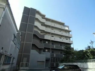 静岡県三島市大宮町1丁目【マンション】の外観