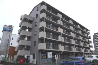 静岡県駿東郡長泉町下土狩【マンション】の外観