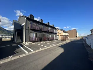 リワーラビリンス【1階】の外観