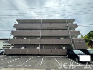 新潟県柏崎市剣野町【アパート】の外観