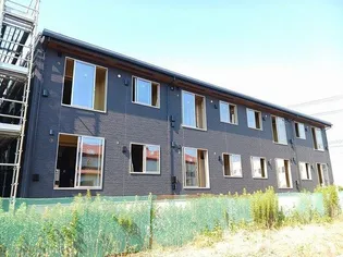 新潟県柏崎市半田3丁目【アパート】の外観