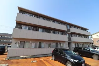 レフィナード A【2階】の外観