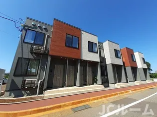 ネオ シャングリラ【1階】の外観