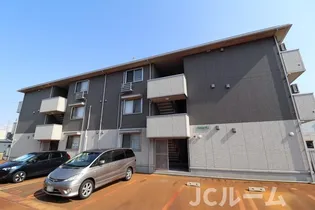 レフィナードBの画像