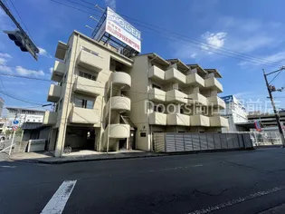 ジュネス南方【3階】の外観