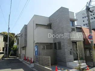 岡山県岡山市北区出石町1丁目【アパート】の外観