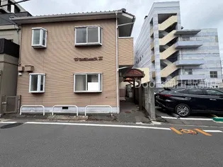 岡山県岡山市北区東中央町【アパート】の外観