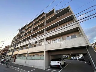 アンビエンテ横浜鴨居【2階】の外観