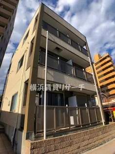 アンプルールフェールWada【2階】の外観