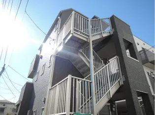 野毛パース【2階】の外観