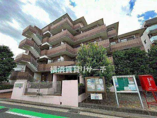 ベルデ中山【3階】の外観