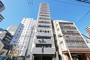 コンフォリア・リヴ北浜平野町【2階】の外観