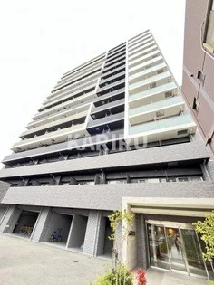 アドバンス大阪バレンシア【3階】の外観