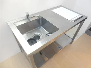 クレセンティア神戸・北野【2階】のキッチン