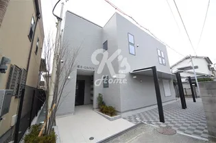 グルーブメゾン歌敷山【1階】の外観