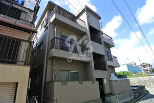 津﨑マンション【2階】の外観