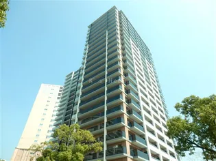 兵庫県神戸市中央区東川崎町1丁目【マンション】の外観