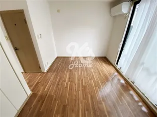 イースト板宿【1階】の居間