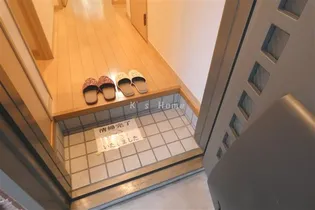 ハーバーフェリーチェ【1階】の玄関