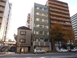 丸山ビルの画像