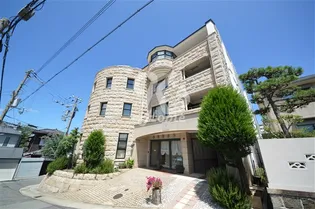 シルバーウィリアムス【3階】の外観