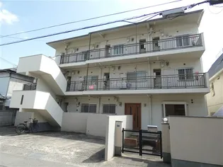 薬師グリーンハイツ【3階】の外観