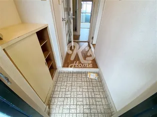 フェイス神戸【301号室】の玄関