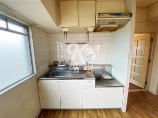 フェイス神戸【301号室】のキッチン