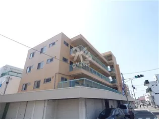 ラムール東二見【4階】の外観