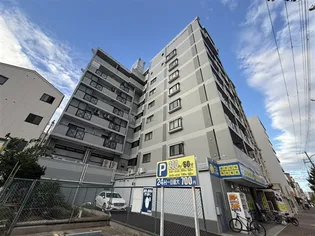 ラ・ルミエール藤井【2階】の外観