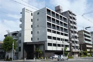 コーナーストーンの画像