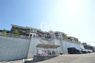 舞子坂ヒルズ【2階】の外観