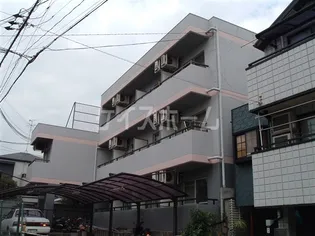 クィーンベーネ【3階】の外観