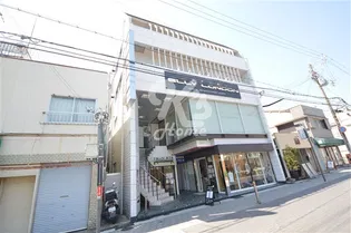 M&Cビルの画像