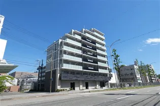 アドバンス神戸マーレ【3階】の外観