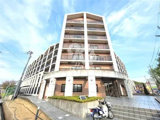 ルームズ学園北町【6階】の外観