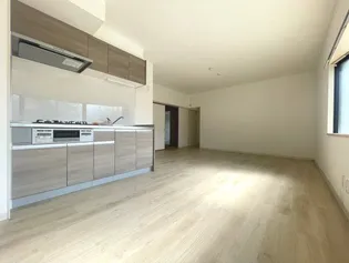 カルム千里山土井【1階】の居間