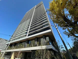 Brillia Tower箕面船場 THE TOP OF THE HILL【23階】の外観