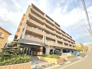 千里山東一番館【2階】の外観