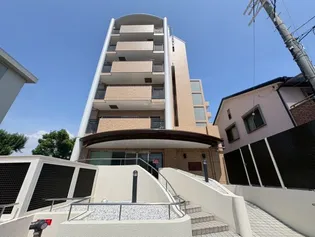 プリムール【6階】の外観