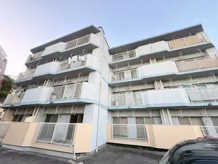 上野坂ハイツ【4階】の外観